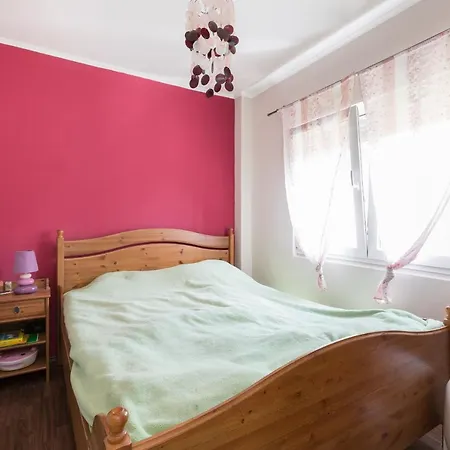 Holiday home Lilihome Gardony