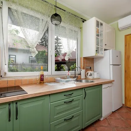 Lilihome Nyaraló